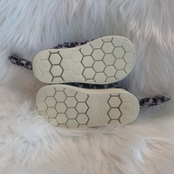 Adidas Toddler/ Sneaker/ Slip On - Picture 4 of 5